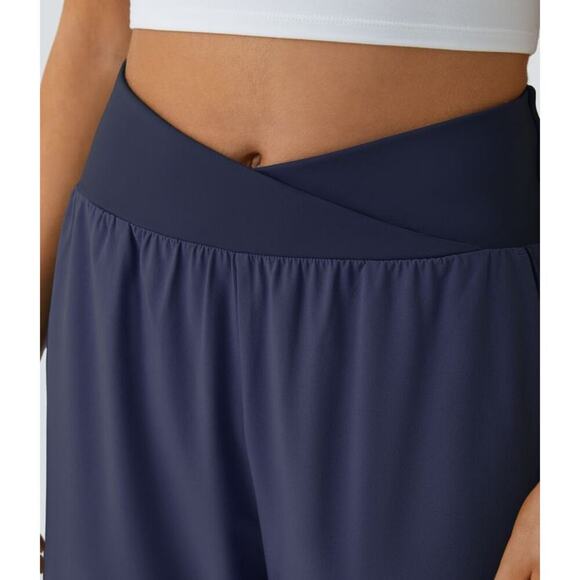 Halara Breezeful High Waisted Crossover Resort Pants Navy Blue Size Medium NEW - Picture 4 of 16